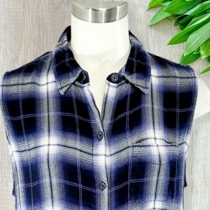 ✨️2 for $8.00 BeachLunchLounge - L